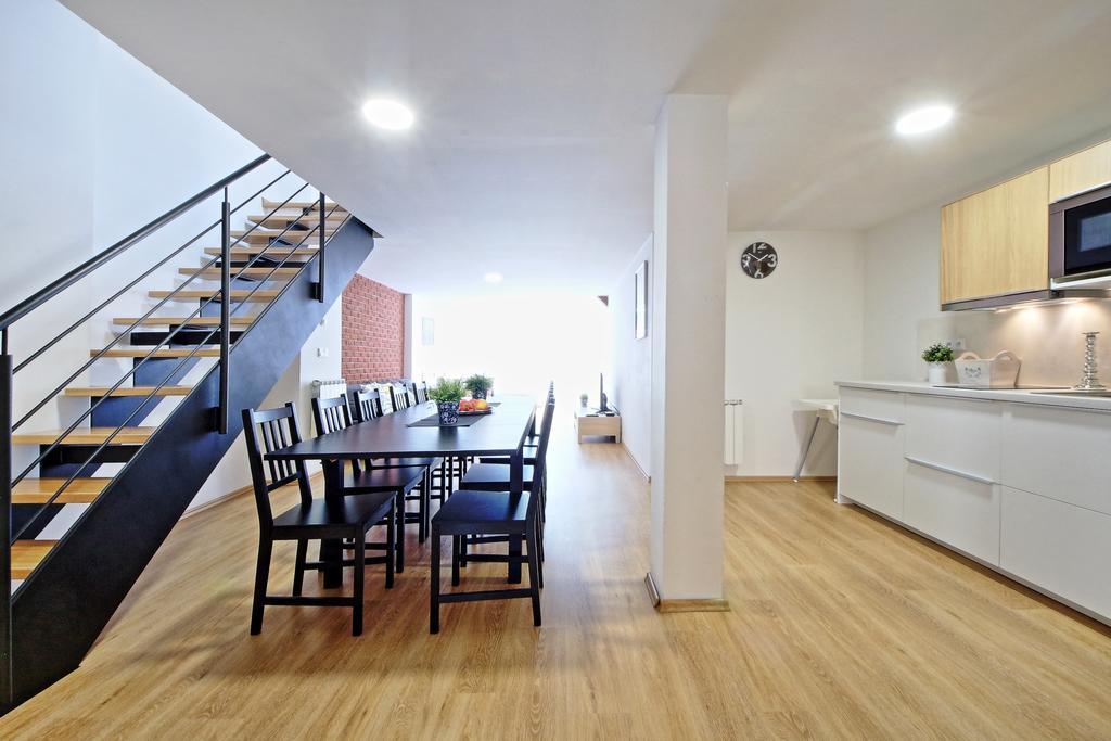 Nabo Apartments Prag Eksteriør billede