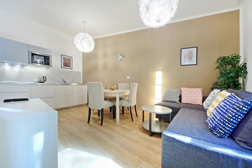 Nabo Apartments Prag Eksteriør billede