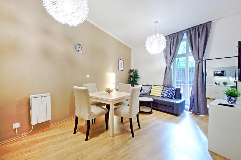 Nabo Apartments Prag Eksteriør billede