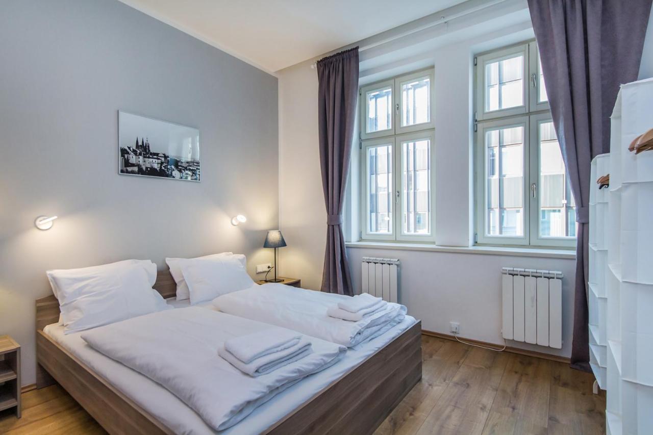 Nabo Apartments Prag Eksteriør billede