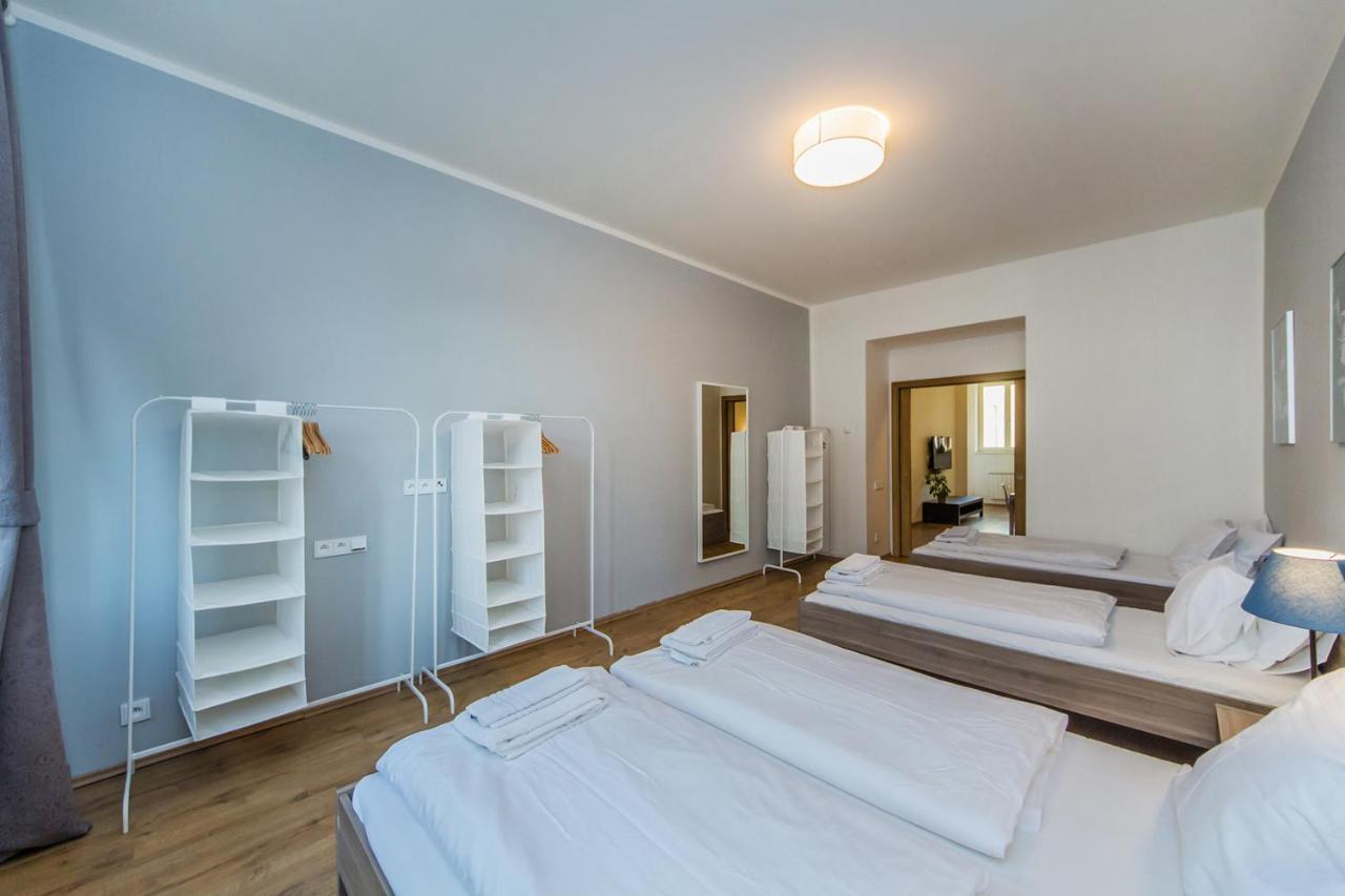 Nabo Apartments Prag Eksteriør billede